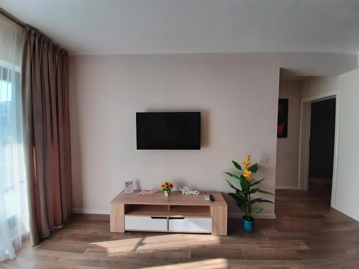 Serrenity Aparthotel Sea View Luxury Tower Năvodari Eksteriør billede