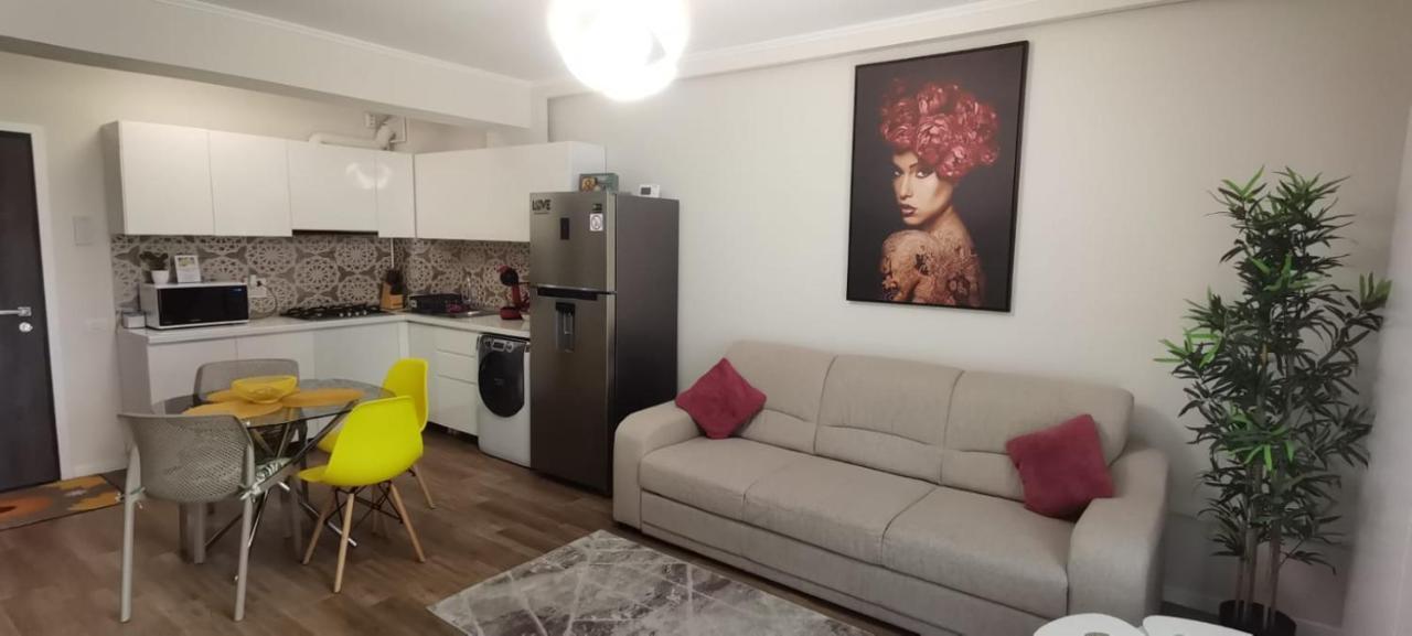Serrenity Aparthotel Sea View Luxury Tower Năvodari Eksteriør billede